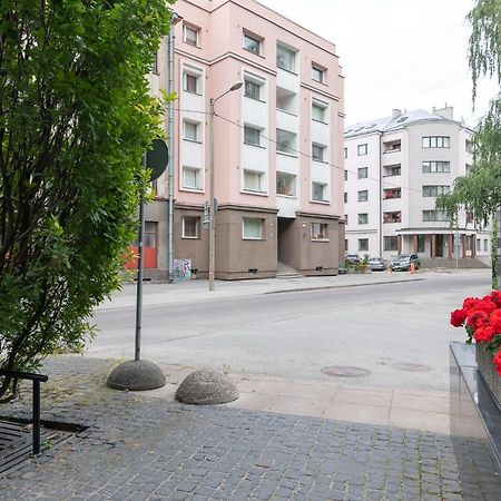 Cozy Stylish Studio Apartment With Free Parking By Centralapartments Tallinn Exteriér fotografie