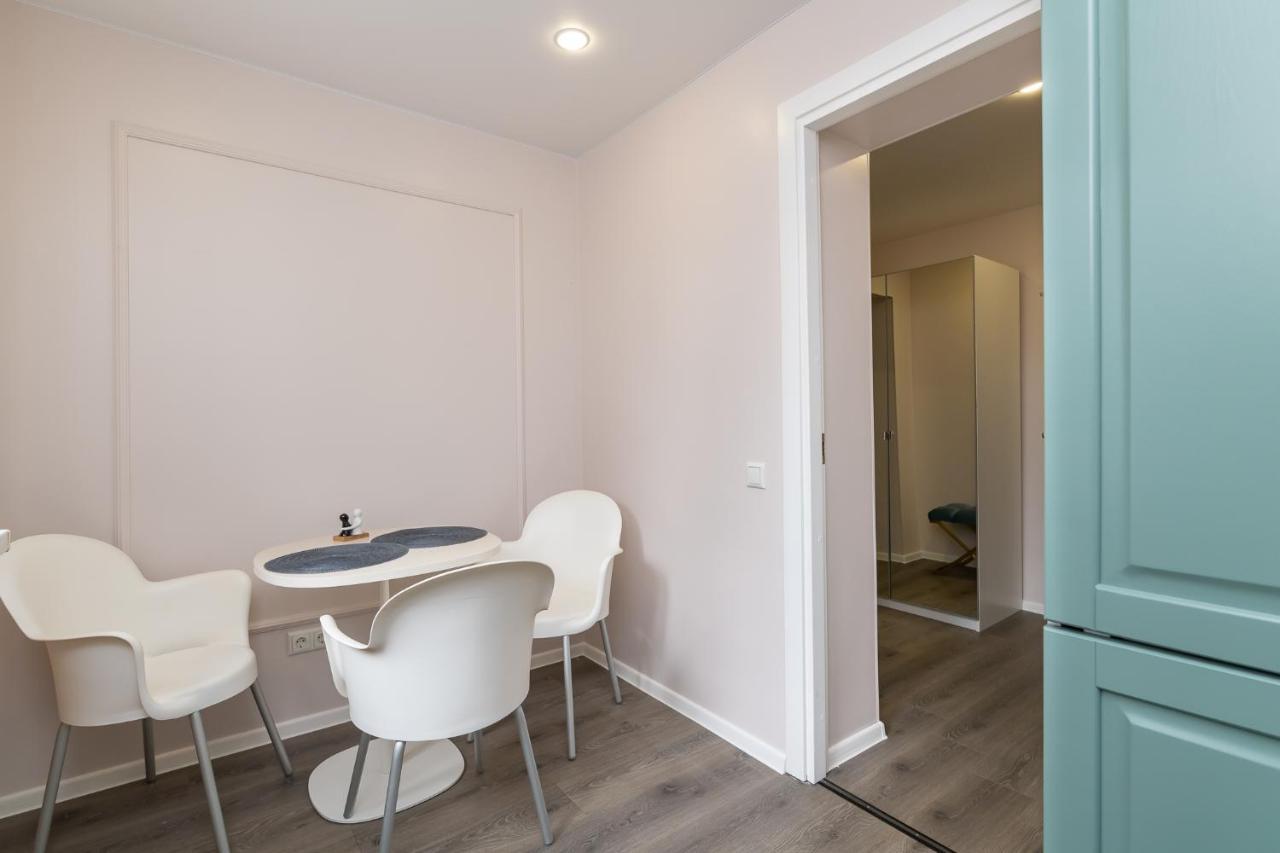 Cozy Stylish Studio Apartment With Free Parking By Centralapartments Tallinn Exteriér fotografie